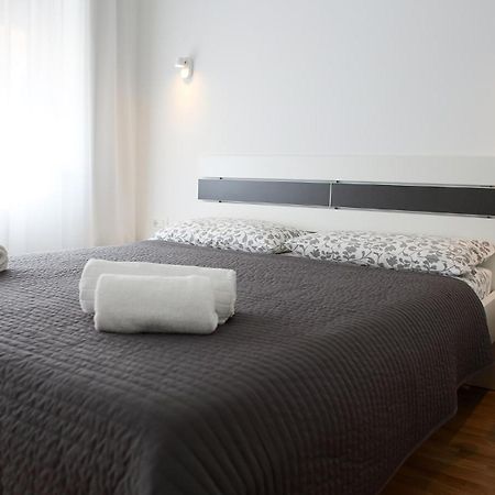 Le Monde Apartment สปลิท ภายนอก รูปภาพ