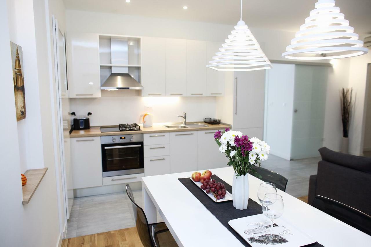 Le Monde Apartment สปลิท ภายนอก รูปภาพ